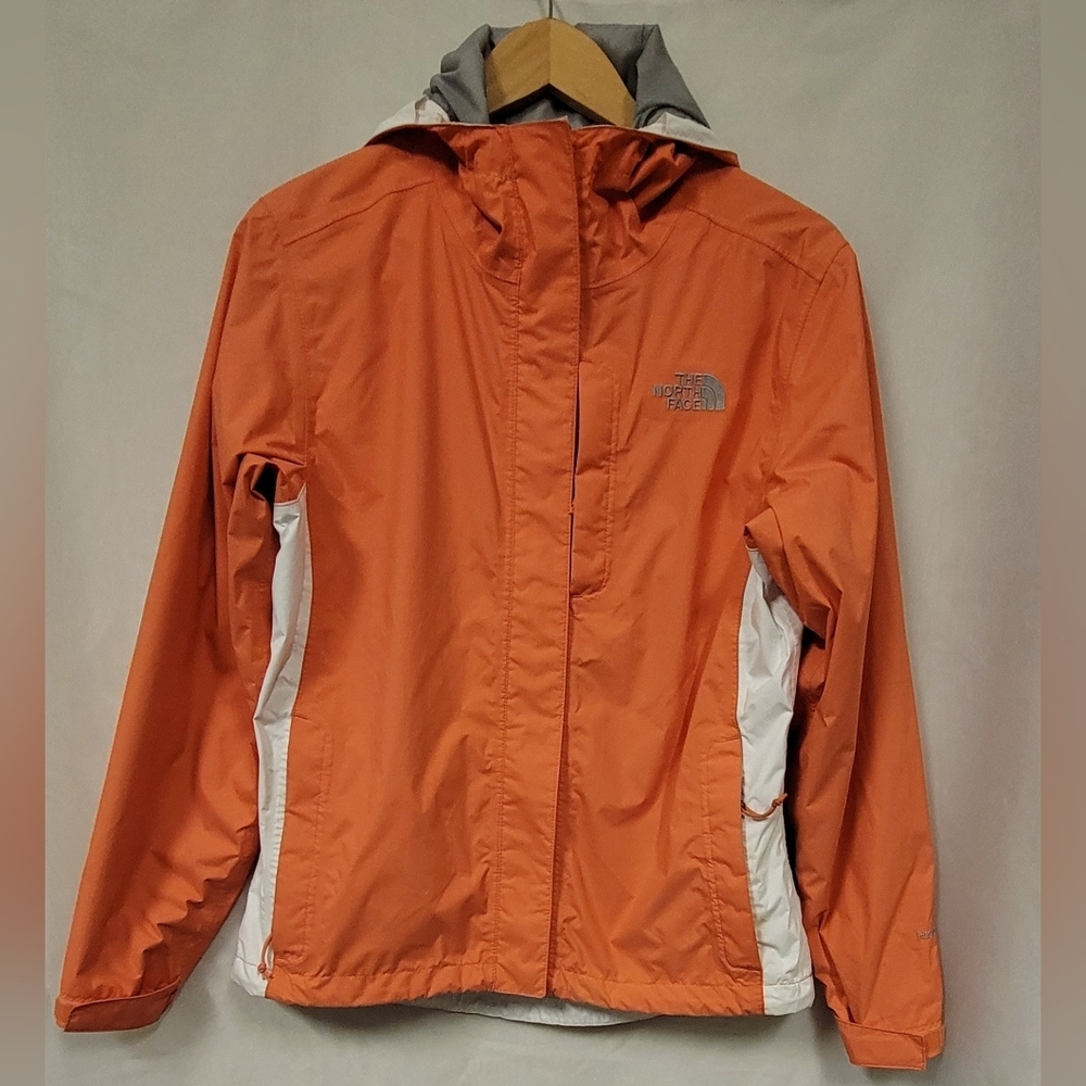 The north face hyvent rain wind breaker jacket orange color Size S